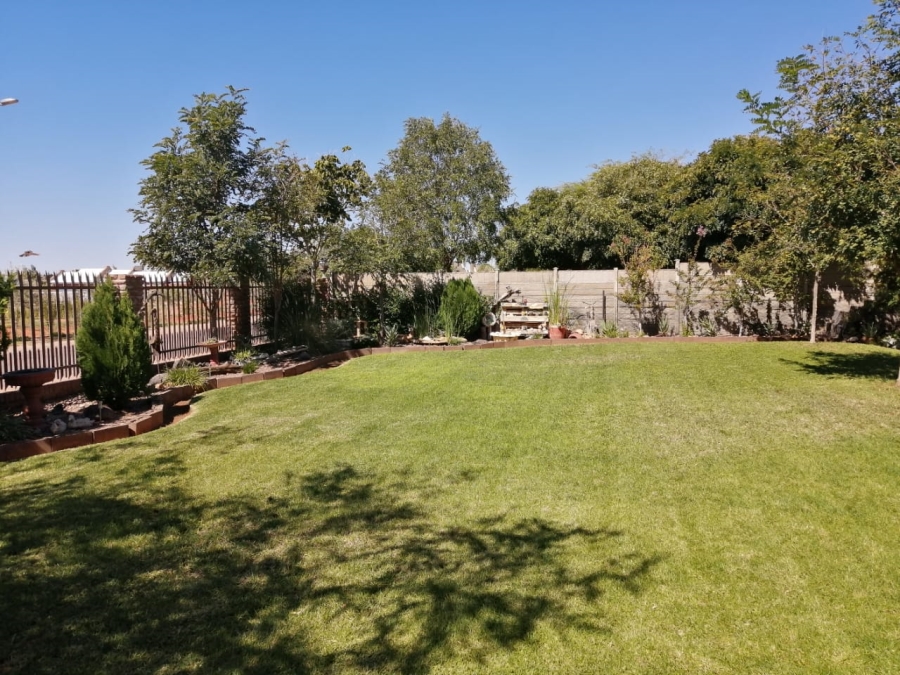 3 Bedroom Property for Sale in Keidebees Northern Cape